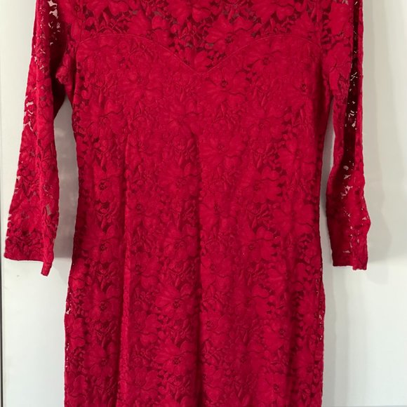 Red Floral Lace Bodycon Dress-Forever 21 - Picture 8 of 8